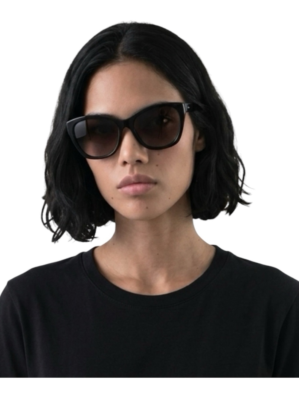 Salvatore Ferragamo SF957S Oversized Cat Eye Sunglasses Italy